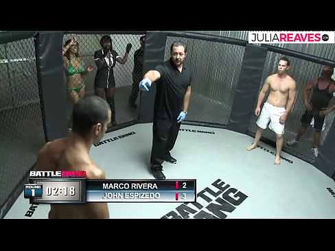 ❤️ Ultimate Fighter naai 'n nommer meisie direk na 'n geveg in die ring Seksvideo op af.basseyn-vsem.ru ❤