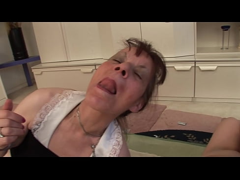 ❤️ Twee oumas en een oupa het 'n drietal Seksvideo op af.basseyn-vsem.ru ❤