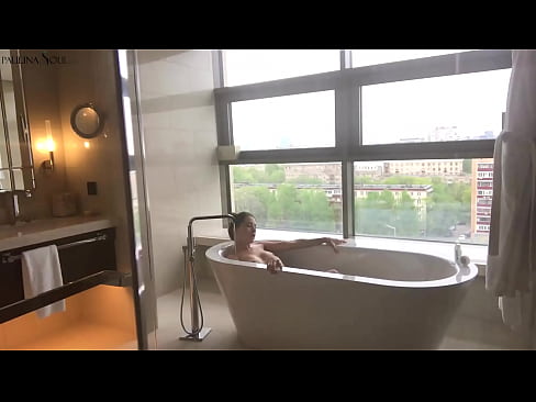 ❤️ Geweldige babe wat passievol haar poesie in die badkamer afruk Seksvideo op af.basseyn-vsem.ru ❤